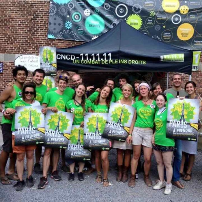 Les volontaires au Festival Esperanzah en 2015