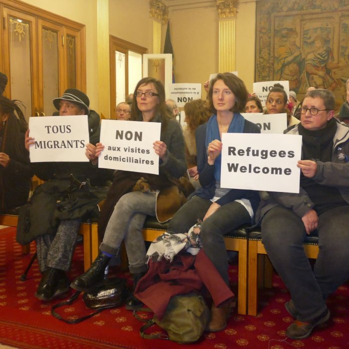 Ixelles adopte d'une motion contre les visites domiciliaires le 5 février 2018.