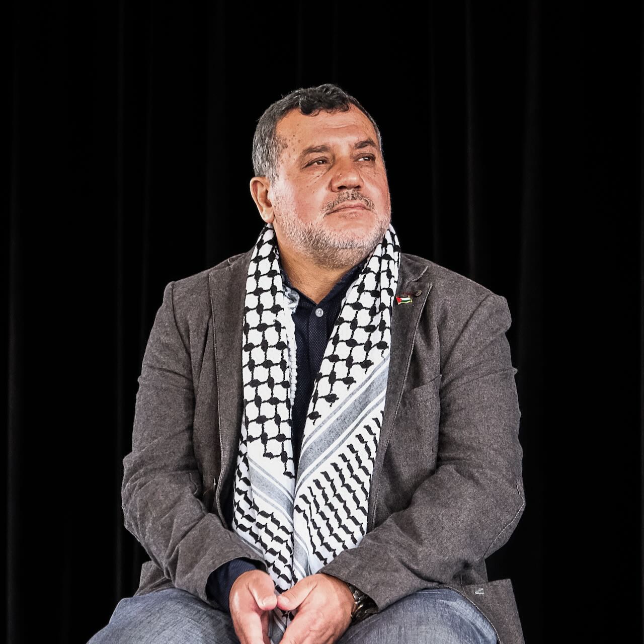 Abdelfattah Abusrour, directeur l'ONG palestinienne Al-Rowwad, à la Fête de la Solidarité internationale de Tournai en juin 2025.