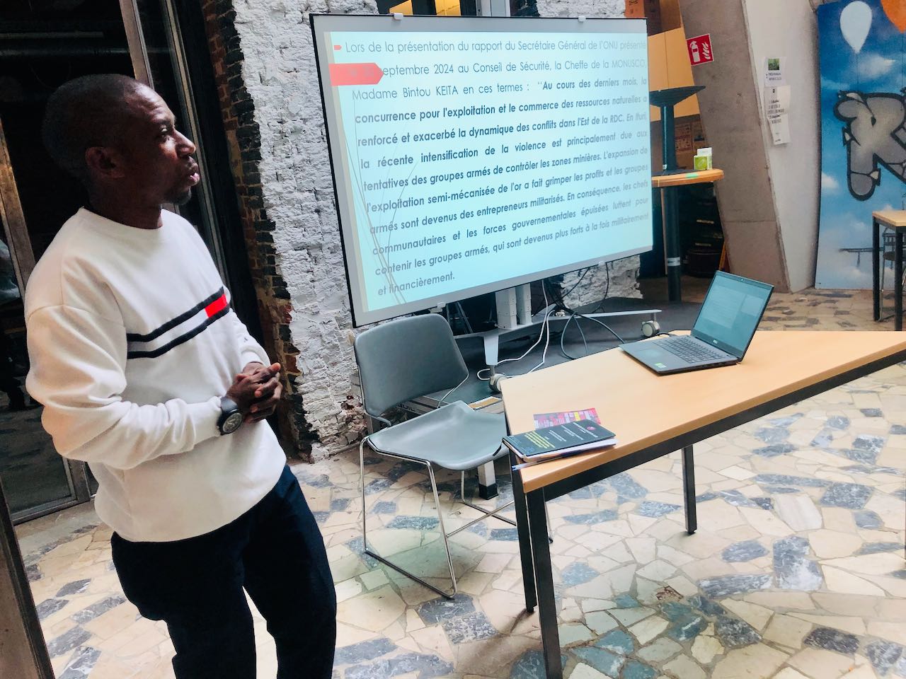 Blaise Bulambo Bubala, directeur des programmes d'ACADHOSHA en RDC, de passage au CNCD-11.11.11