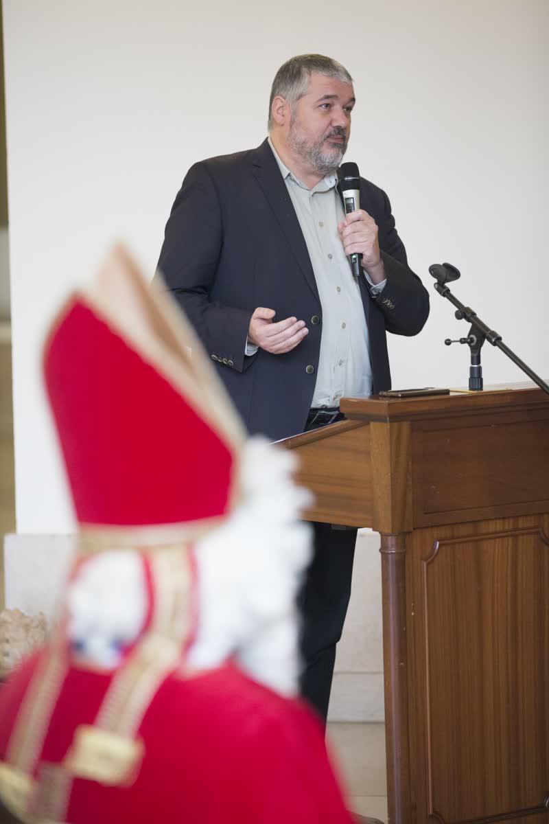 2019-12-05-justice-fiscale-multinationales-cadeaux-saint-nicolas-action-parlement-bruxelles-cncd-11.